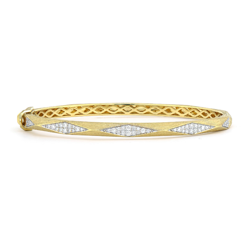 18K Yellow Gold .46D Pyramid Bangle Bracelet